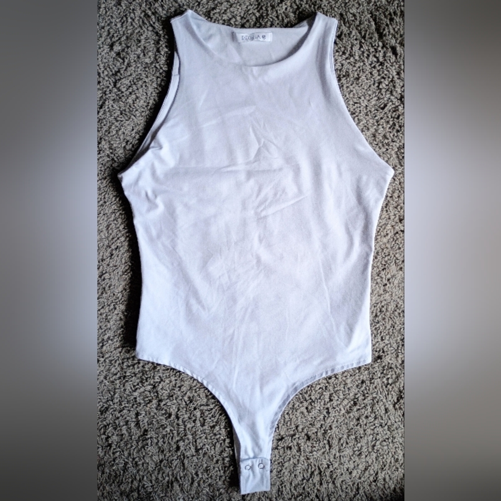 REORIA White Sleeveless Bodysuit